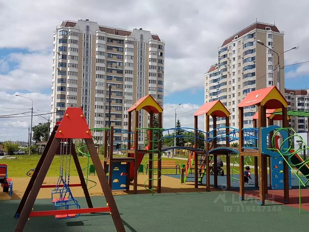 2-к кв. Московская область, Одинцовский городской округ, с. Немчиновка ... - Фото 0