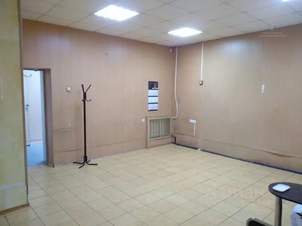 Помещение свободного назначения в Омская область, Омск ул. 27-я ... - Фото 1