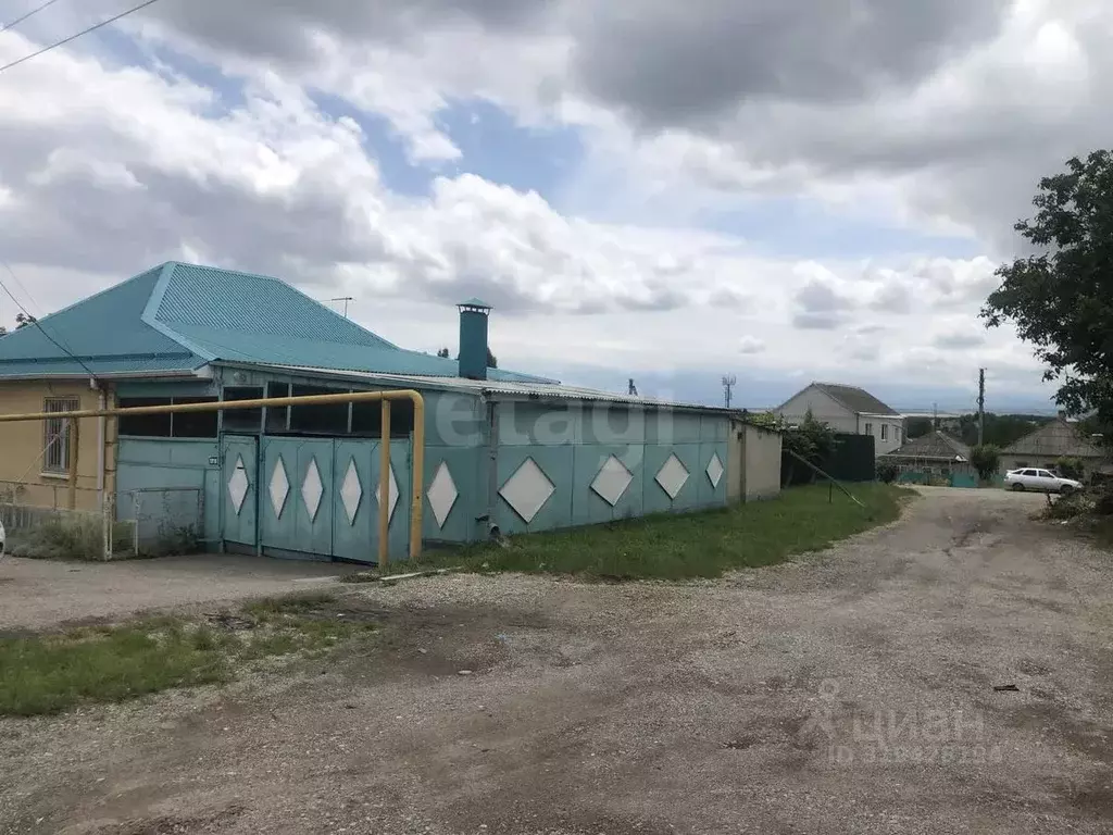 Дом в Ставропольский край, Предгорный муниципальный округ, с. Винсады ... - Фото 1