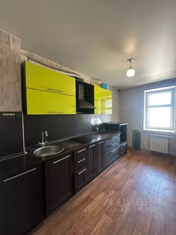 3-к кв. Иркутская область, Иркутск ул. Розы Люксембург, 7Б (64.3 м) - Фото 1