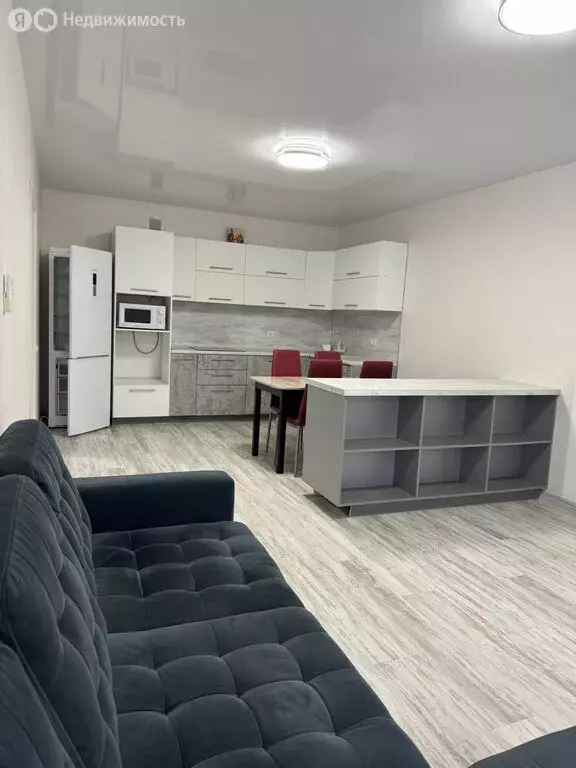 2-комнатная квартира: Тюмень, Тихий проезд, 6 (71.5 м) - Фото 1