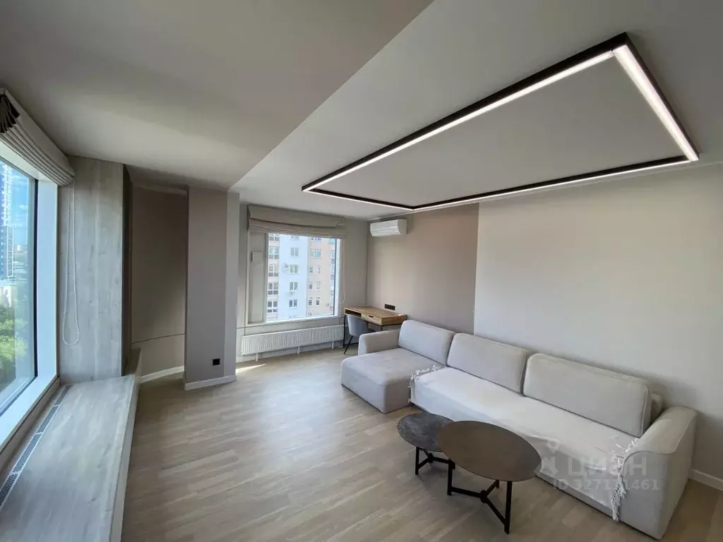 2-к кв. Свердловская область, Екатеринбург ул. Хохрякова, 63 (80.0 м) - Фото 2