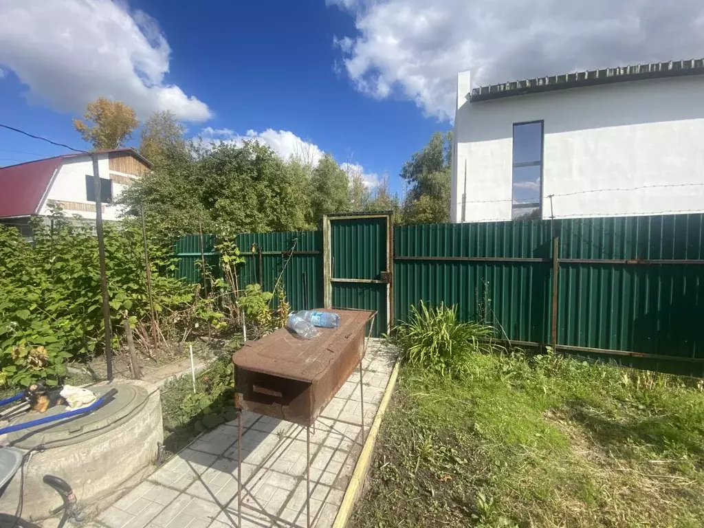 Дом в Омская область, Омск Нефтяник СНТ, 11 (13 м) - Фото 0