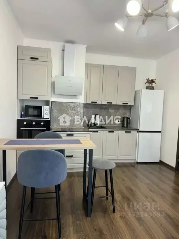 1-к кв. Санкт-Петербург ул. Верхне-Каменская, 3к1 (33.9 м) - Фото 1