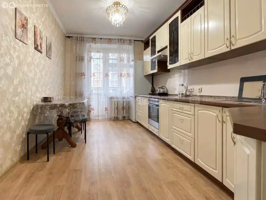 2-комнатная квартира: Казань, улица Баки Урманче, 8 (76 м) - Фото 2