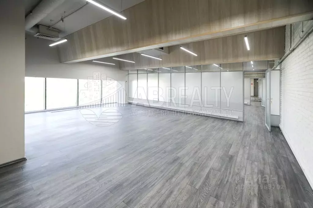 Офис в Москва ул. Земляной Вал, 50АС3 (606 м) - Фото 1