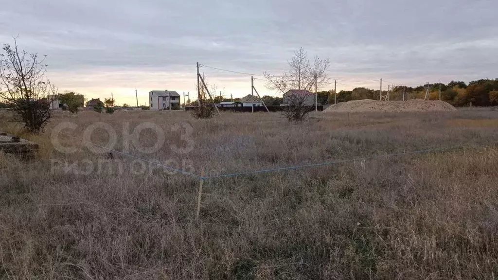 Участок в Волгоградская область, Краснослободск Среднеахтубинский ... - Фото 1