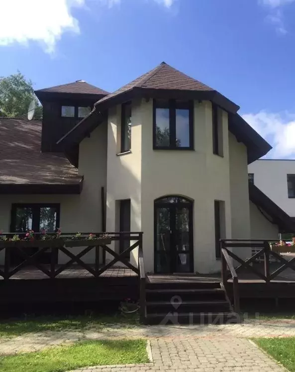 Дом в Санкт-Петербург, Санкт-Петербург, Сестрорецк ул. 6-я Тарховская, ... - Фото 1