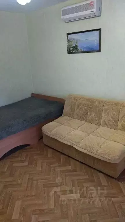 1-к кв. Крым, Евпатория ул. Демышева, 108 (30.0 м) - Фото 0
