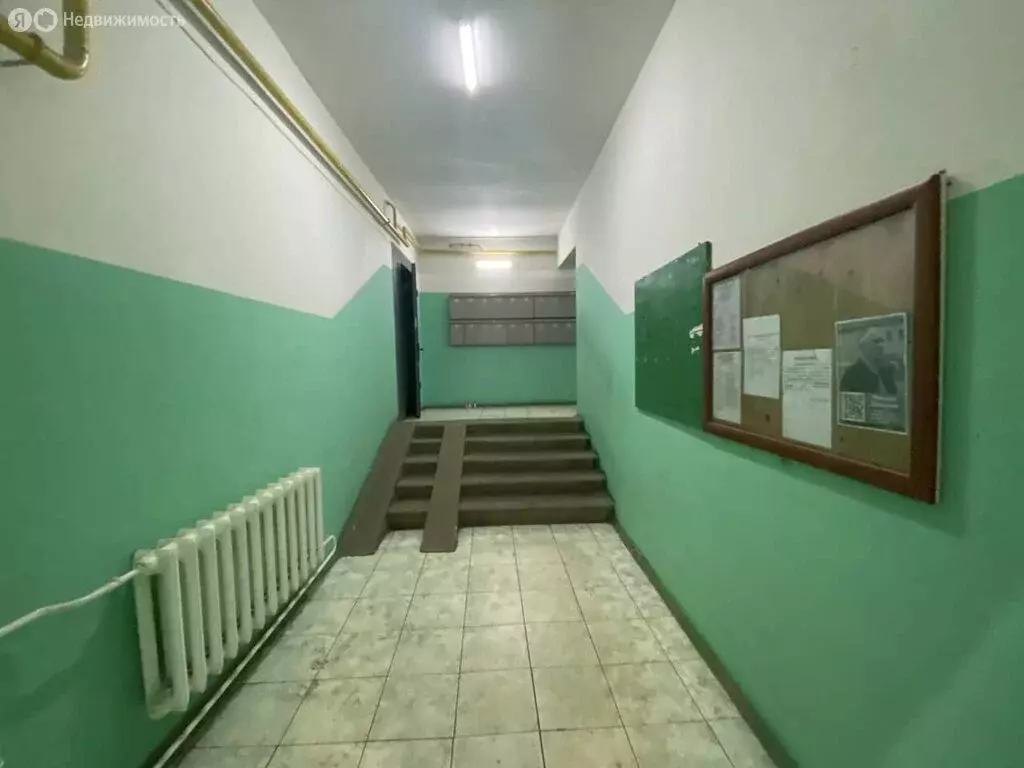 3-комнатная квартира: посёлок городского типа Некрасовский, Заводская ... - Фото 1