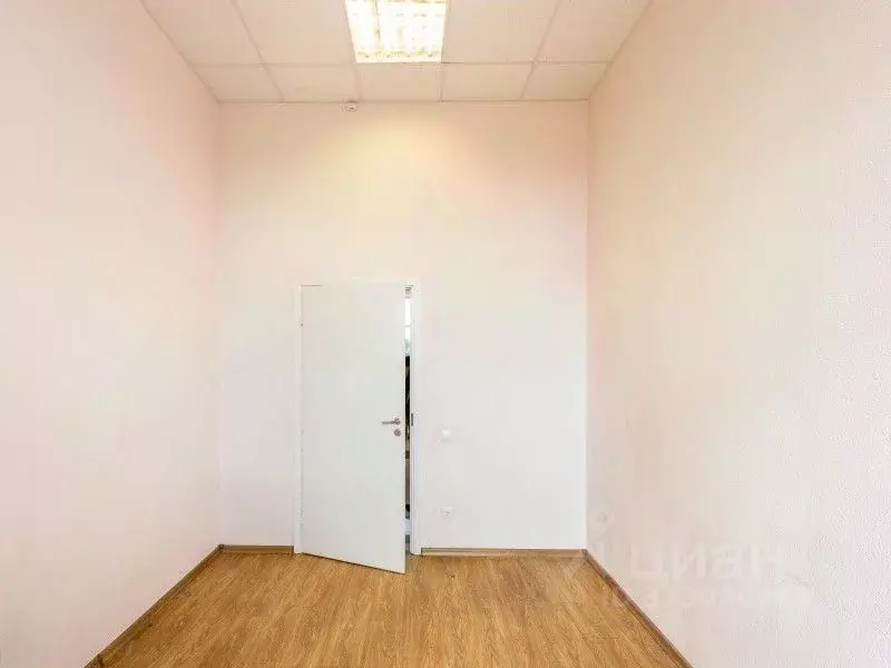 Офис в Санкт-Петербург Заозерная ул., 8к2 (15 м) - Фото 2