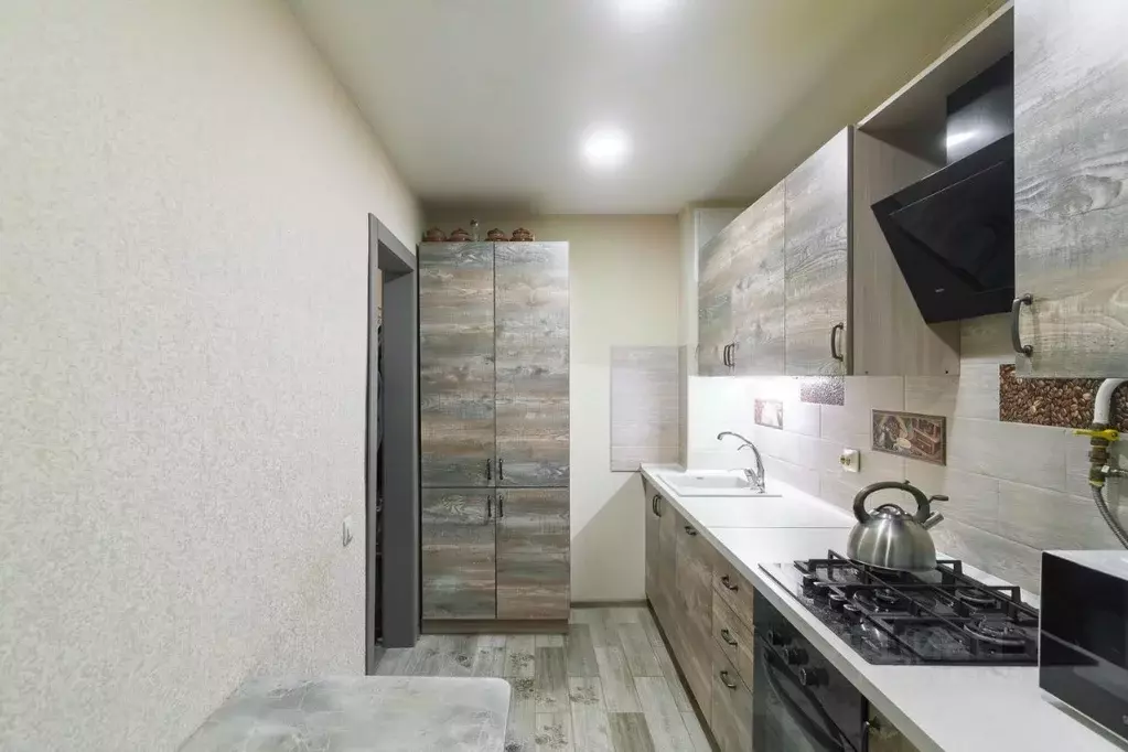 2-к кв. Ульяновская область, Ульяновск Первомайская ул., 2 (40.8 м) - Фото 1