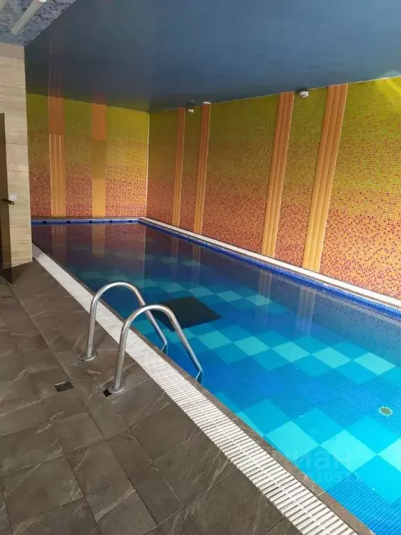 Дом в Новосибирская область, Новосибирск Волочаевская ул., 151 (350 м) - Фото 1