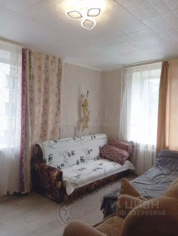 2-к кв. Ленинградская область, Кингисепп Октябрьская ул., 18 (39.8 м) - Фото 2