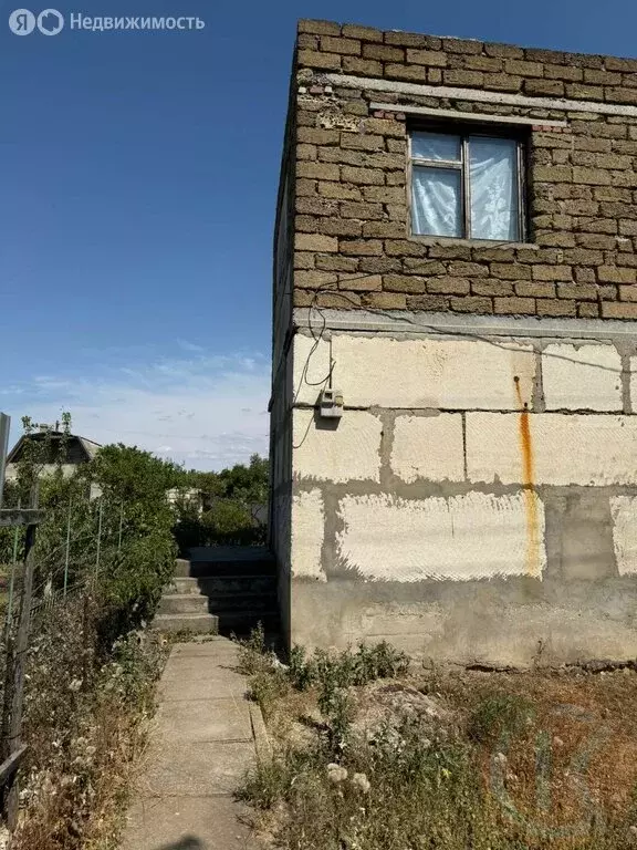 Дом в Сакский район, Суворовское сельское поселение, село Великое (80 ... - Фото 1