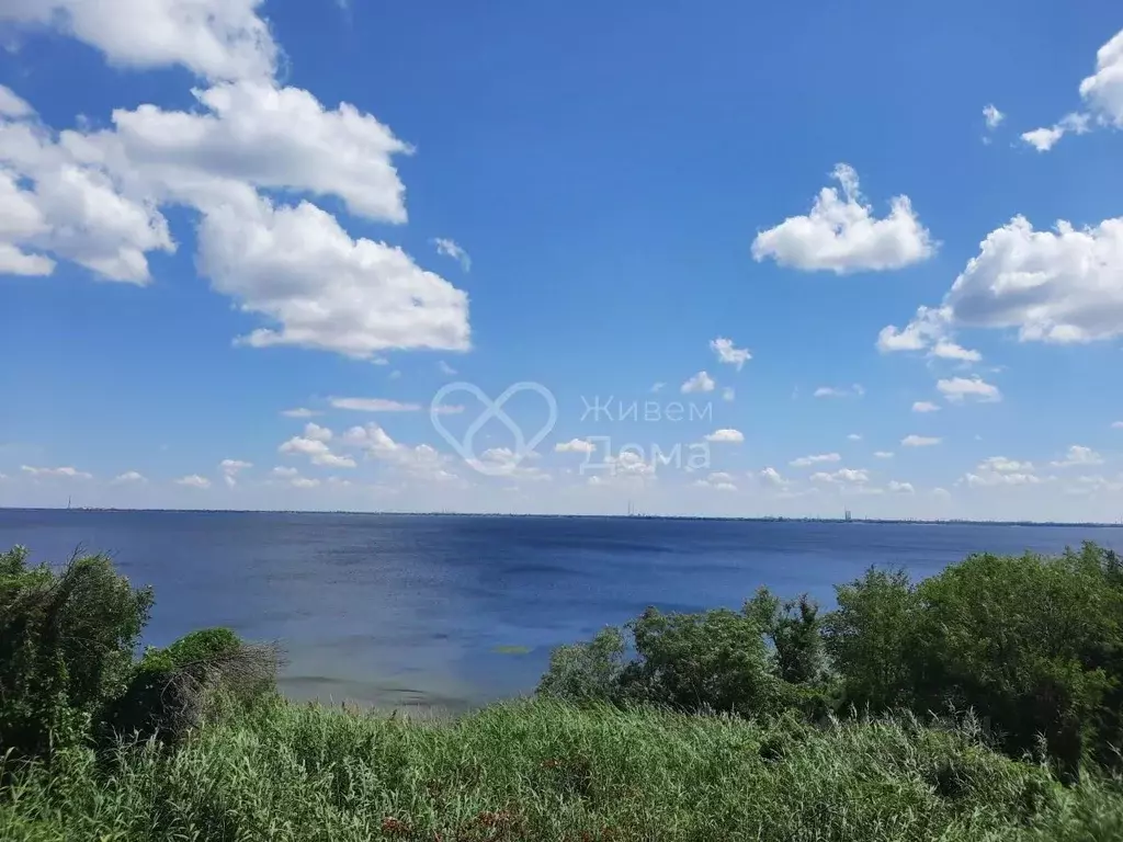 Дом в Волгоградская область, Городищенский район, Ерзовское городское ... - Фото 1