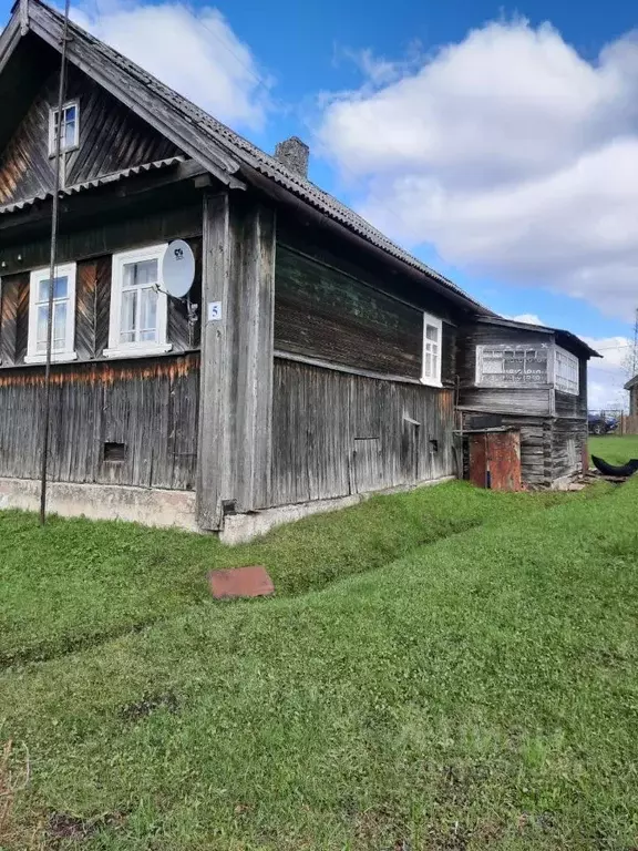 Дом в Ленинградская область, Тихвинский район, Шугозерское с/пос, д. ... - Фото 0