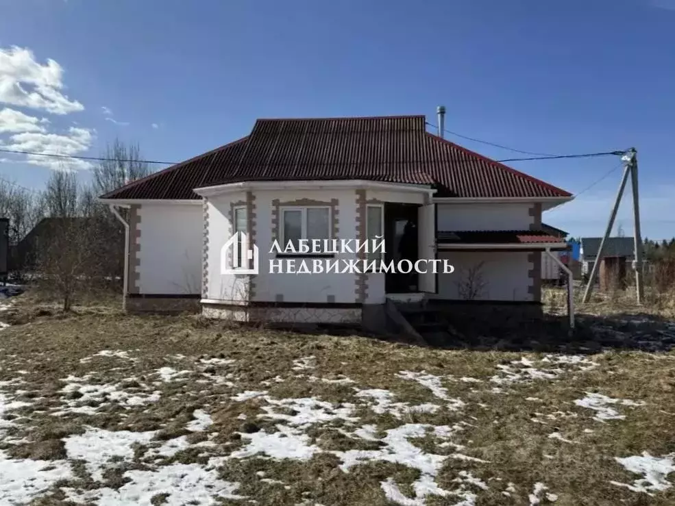 Дом в Ленинградская область, Кировский район, Шумское с/пос, Еловый ... - Фото 0