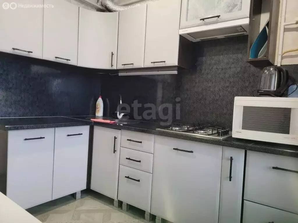 1-комнатная квартира: Пермь, улица Генерала Панфилова, 2 (38.8 м) - Фото 2