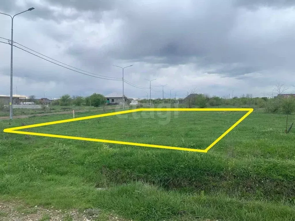 Участок в Адыгея, Майкоп Российская ул. (6.5 сот.) - Фото 1