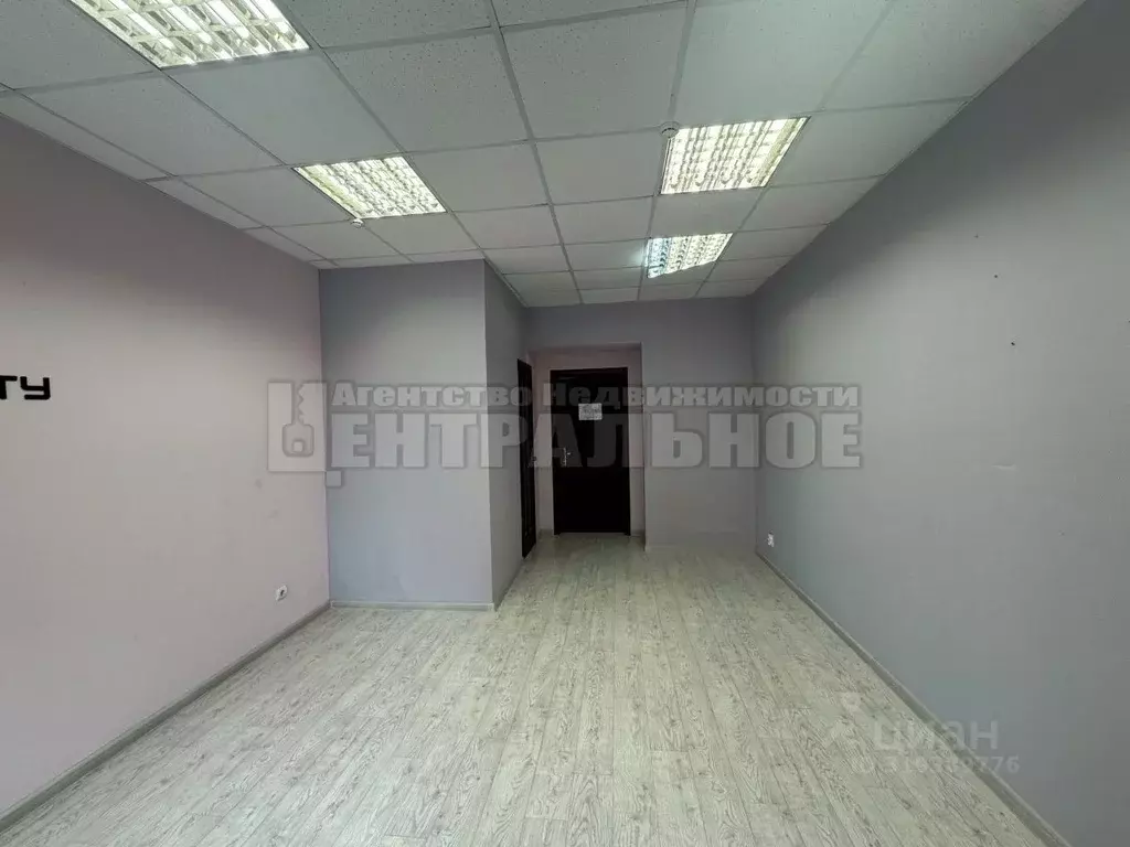 Офис в Смоленская область, Смоленск просп. Гагарина, 58 (30 м) - Фото 0