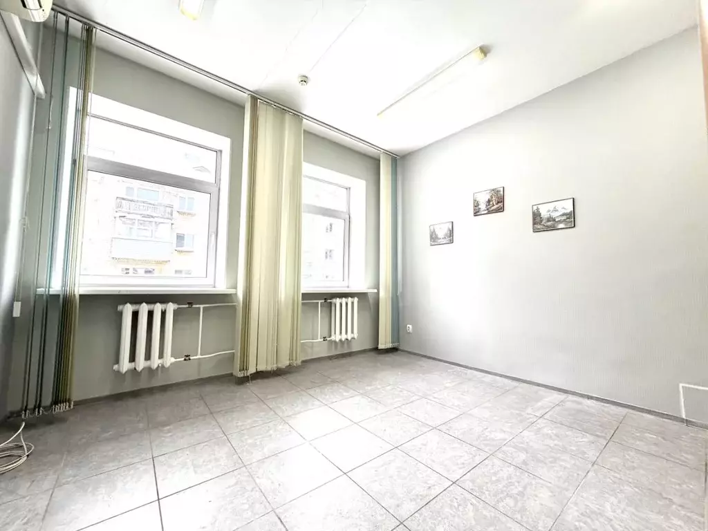Офис в Кировская область, Киров Московская ул., 24 (19 м) - Фото 2
