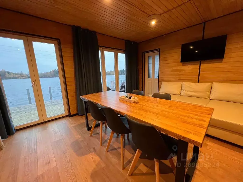 Дом в Ленинградская область, Всеволожский район, Токсовское городское ... - Фото 1