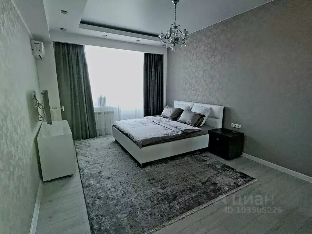 2-к кв. Ставропольский край, Пятигорск ул. Бунимовича, 15к2 (70.0 м) - Фото 1