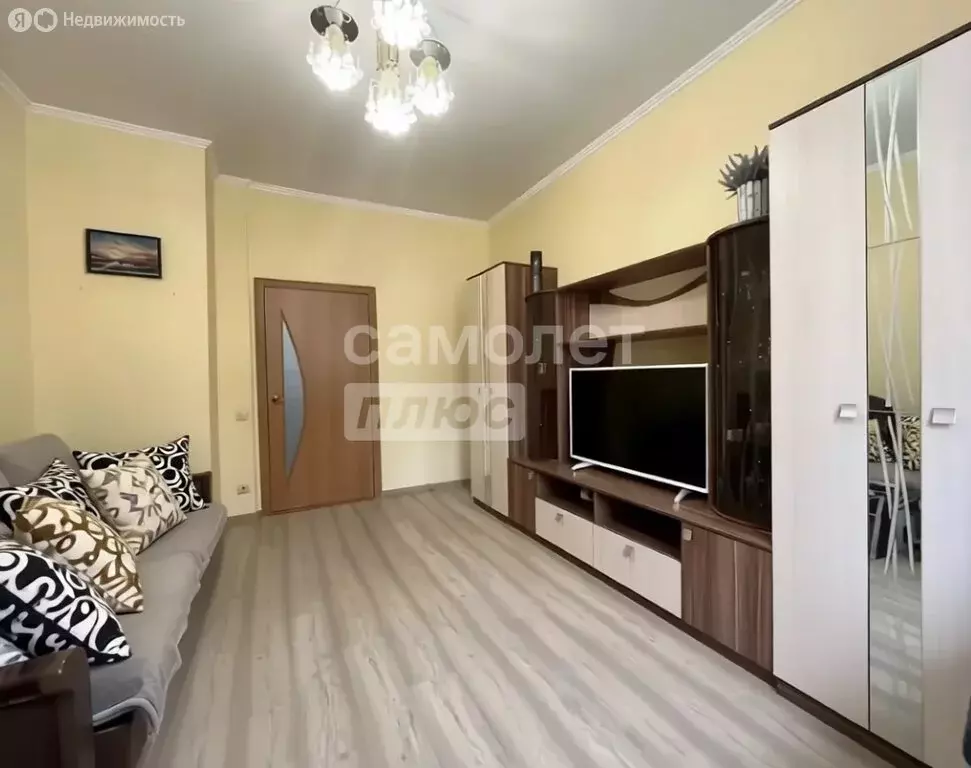 2-комнатная квартира: Ейск, улица Розы Люксембург, 2 (48.2 м) - Фото 2