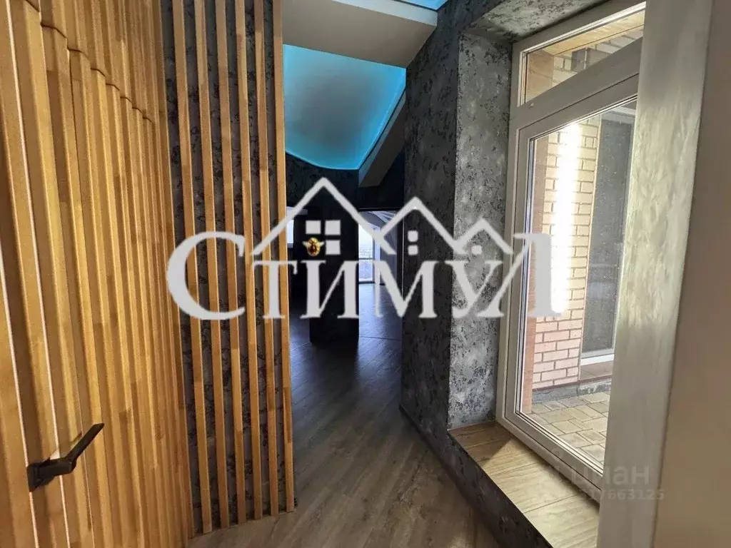 4-к кв. Хакасия, Абакан ул. Стофато, 10Б (124.0 м) - Фото 1