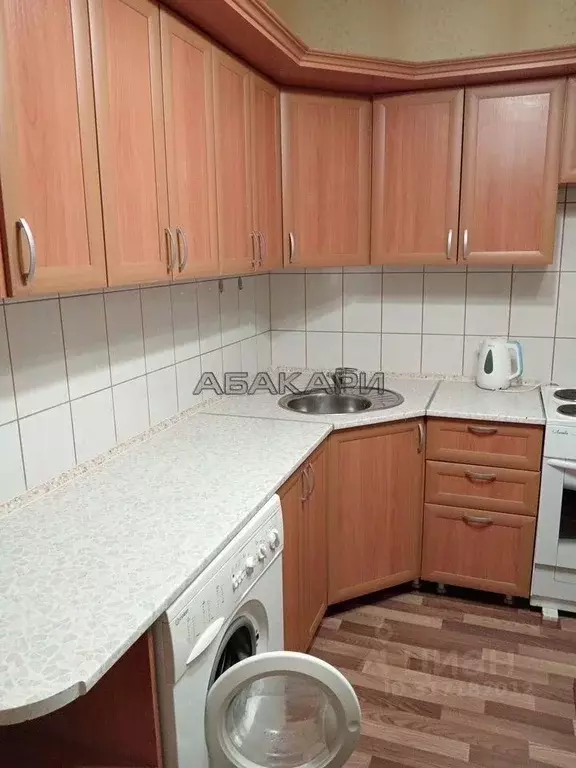 1-к кв. Красноярский край, Красноярск наб. Ярыгинская, 17 (35.0 м) - Фото 0
