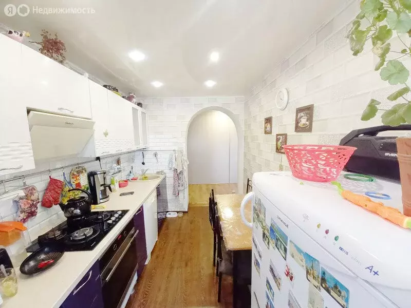 2-комнатная квартира: Железнодорожный, Пограничная улица, 17 (51.6 м) - Фото 1