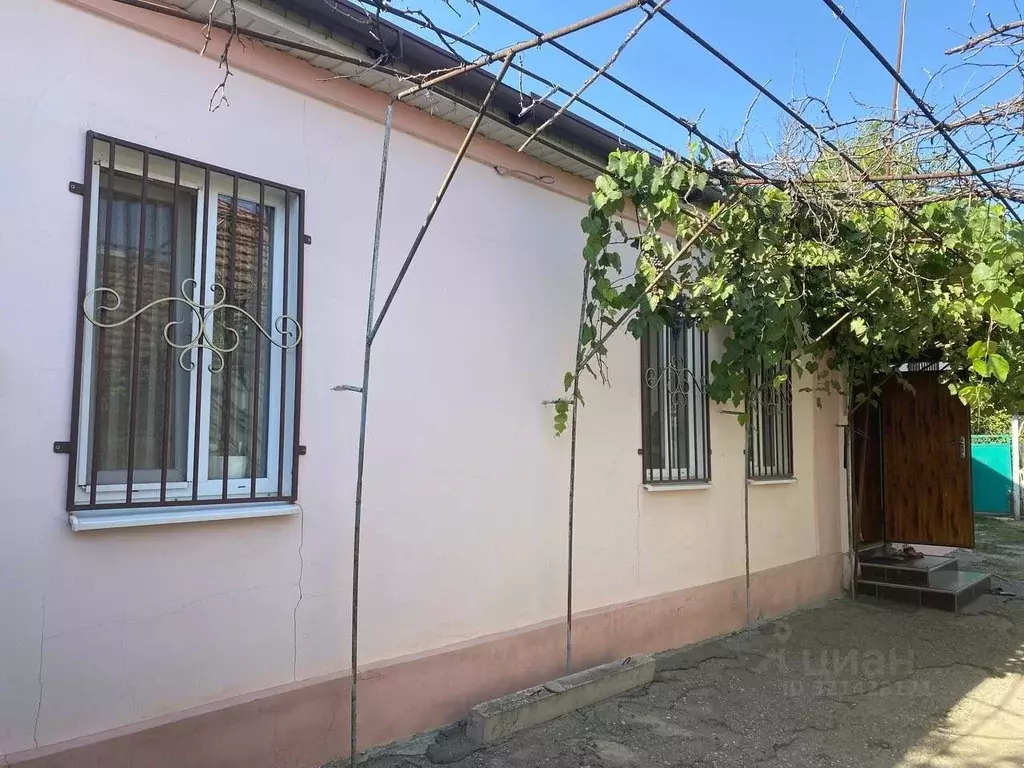 Дом в Ставропольский край, Георгиевск ул. Маяковского (69 м) - Фото 2