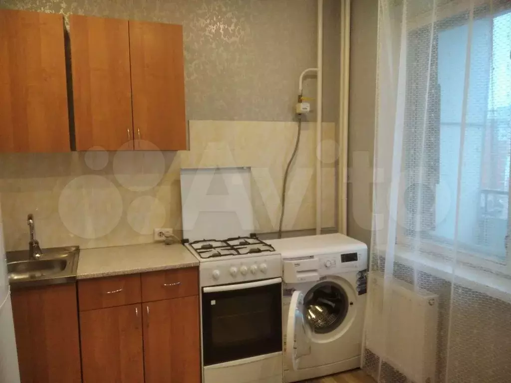 1-к. квартира, 46 м, 5/10 эт. - Фото 1
