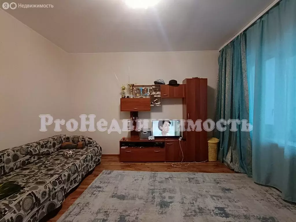 2-комнатная квартира: Кызыл, улица Титова, 35 (48 м) - Фото 2