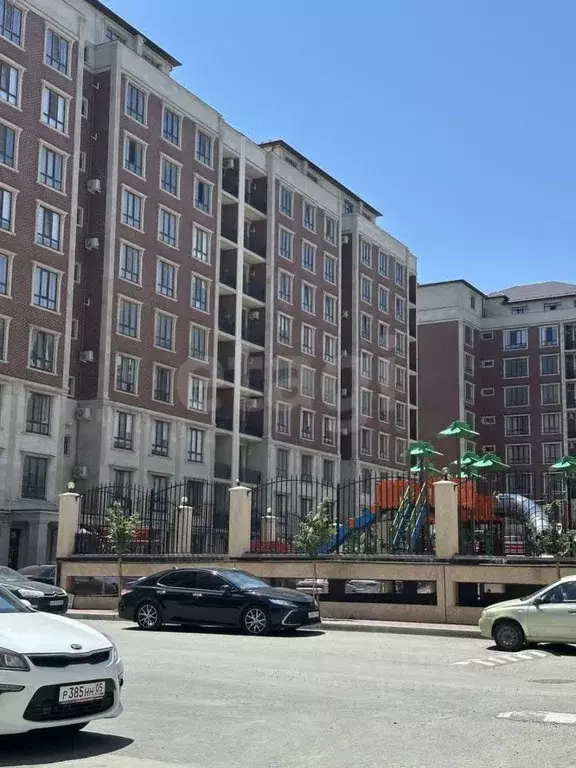 1-к кв. Дагестан, Махачкала ул. Газпромная, 15к8 (54.5 м) - Фото 1