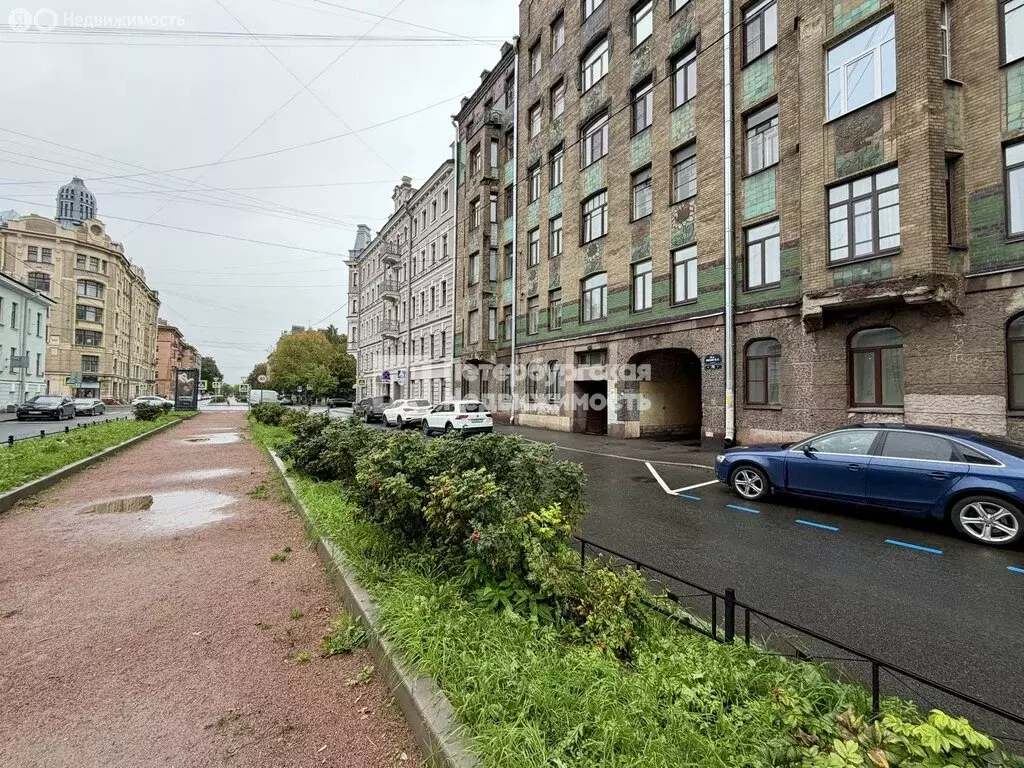 3-комнатная квартира: Санкт-Петербург, 15-я линия Васильевского ... - Фото 1