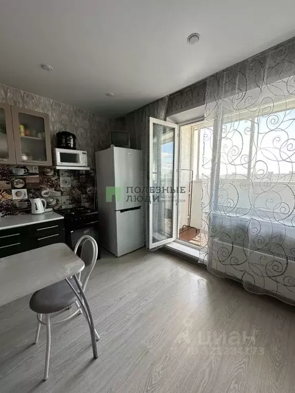 Студия Курганская область, Курган Заозерный жилрайон, 2-й мкр, 20Г ... - Фото 1