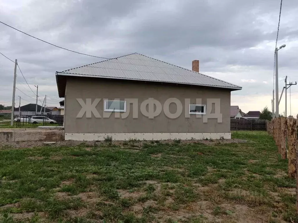 Дом в Хакасия, Усть-Абаканский район, д. Чапаево ул. Совхозная (140 м) - Фото 2