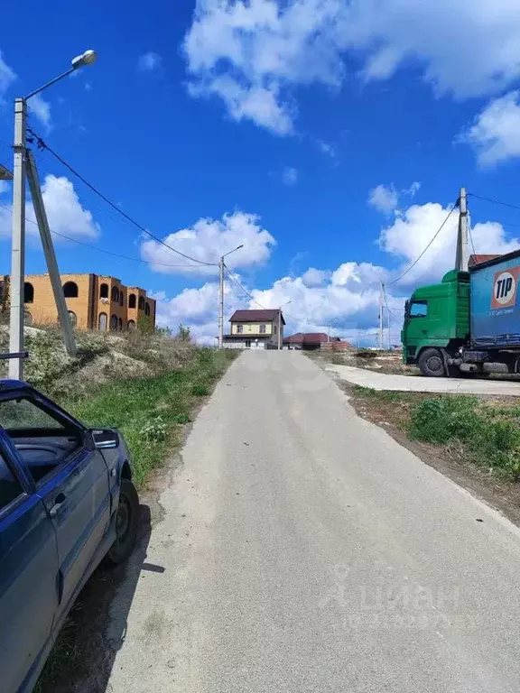 Участок в Белгородская область, Алексеевка Крылатский мкр,  (15.0 ... - Фото 0