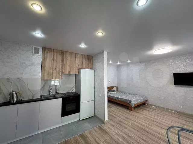 1-к. квартира, 38 м, 7/24 эт. - Фото 0