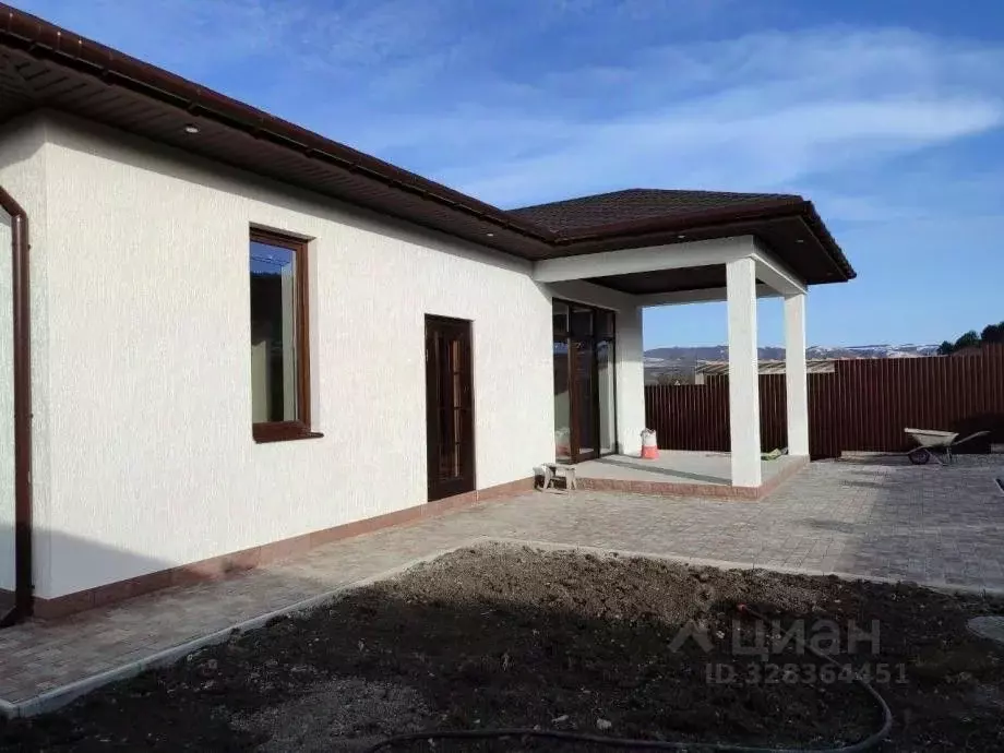 Дом в Крым, Симферопольский район, Трудовское с/пос, с. Денисовка ул. ... - Фото 2