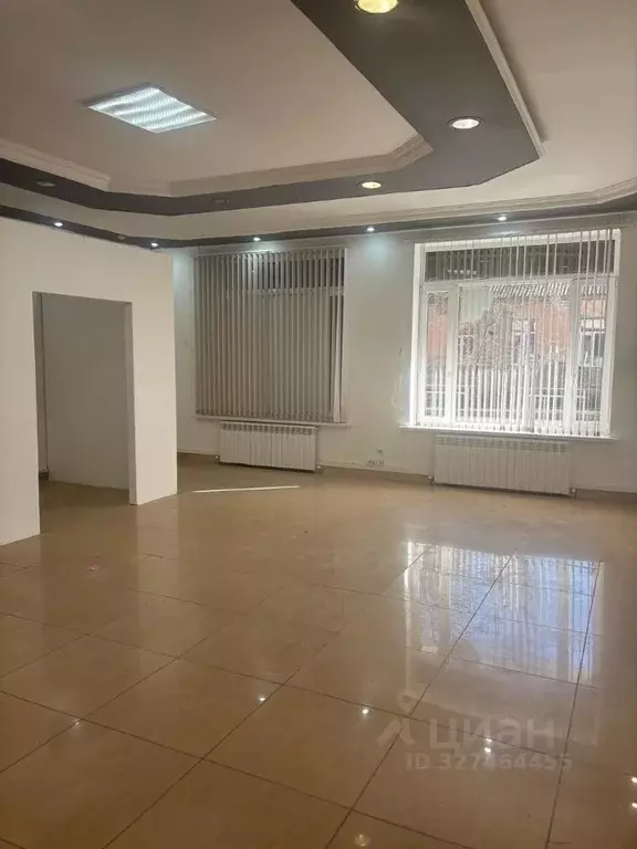 Помещение свободного назначения в Кабардино-Балкария, Нальчик ул. ... - Фото 1