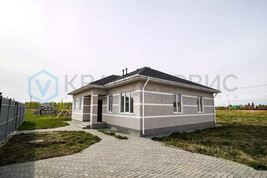 Дом в Омская область, Омский район, Магистральное с/пос, Деревня ... - Фото 1