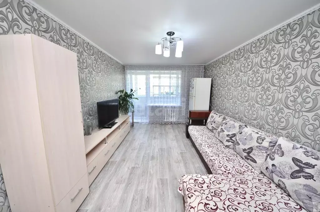 2-к кв. Башкортостан, Салават ул. Калинина, 56А (49.7 м) - Фото 2