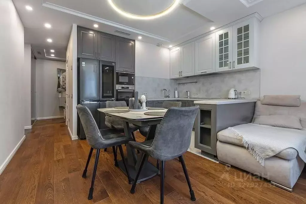 3-к кв. Москва ул. Твардовского, 12к2 (80.4 м) - Фото 1