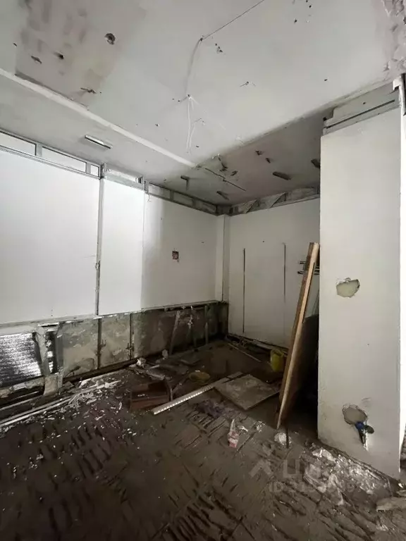Помещение свободного назначения в Коми, Усинск Парковая ул., 13А (118 ... - Фото 1