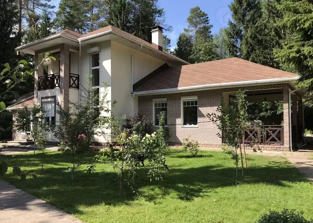 Дом в Ленинградская область, Выборгский район, Первомайское с/пос, ... - Фото 1