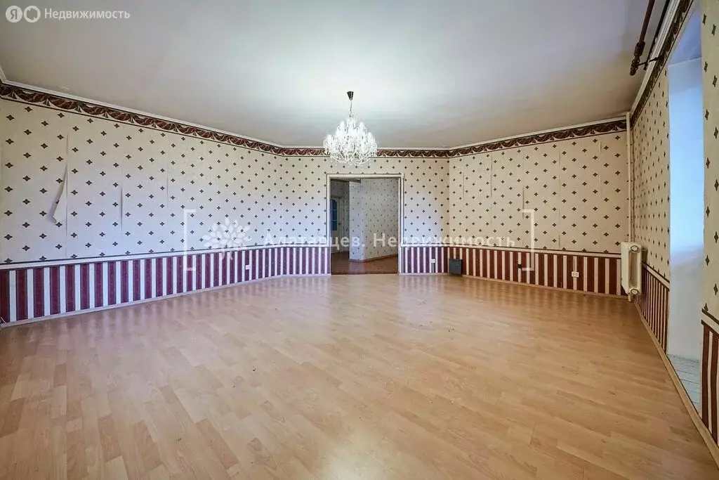 3-комнатная квартира: Томск, улица Кузнецова, 15 (104.4 м) - Фото 0