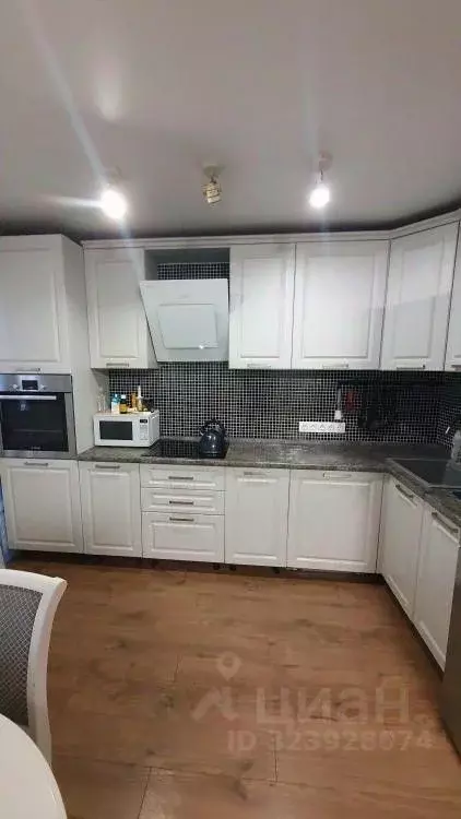 3-к кв. Свердловская область, Березовский ул. Золоторудная, 2 (72.0 м) - Фото 0